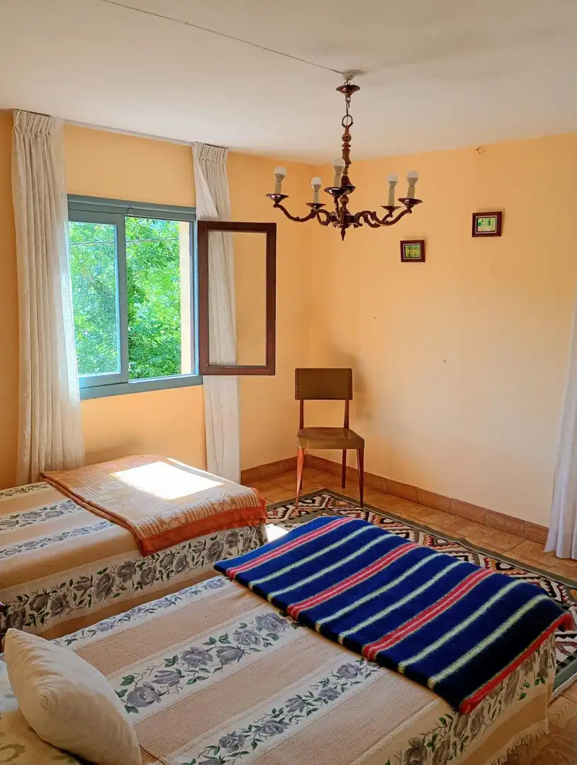 Habitación de Casa adosada en venta en Pravia con Calefacción, Terraza y Trastero