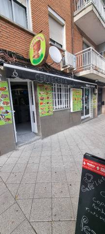 Local comercial en Alquiler en Calle Nuestra Señora de las Angustias, 11 en Vírgenes
