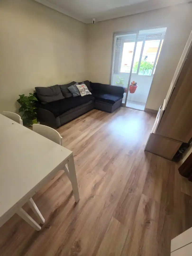 Sala de estar de Piso en venta en  Madrid Capital con Calefacción, Terraza y Horno