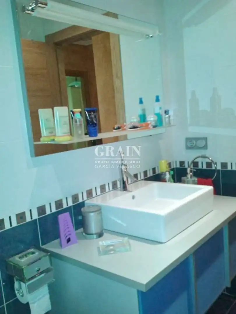 Bany de Casa adosada en venda en La Gineta amb Aire condicionat, Calefacció i Terrassa