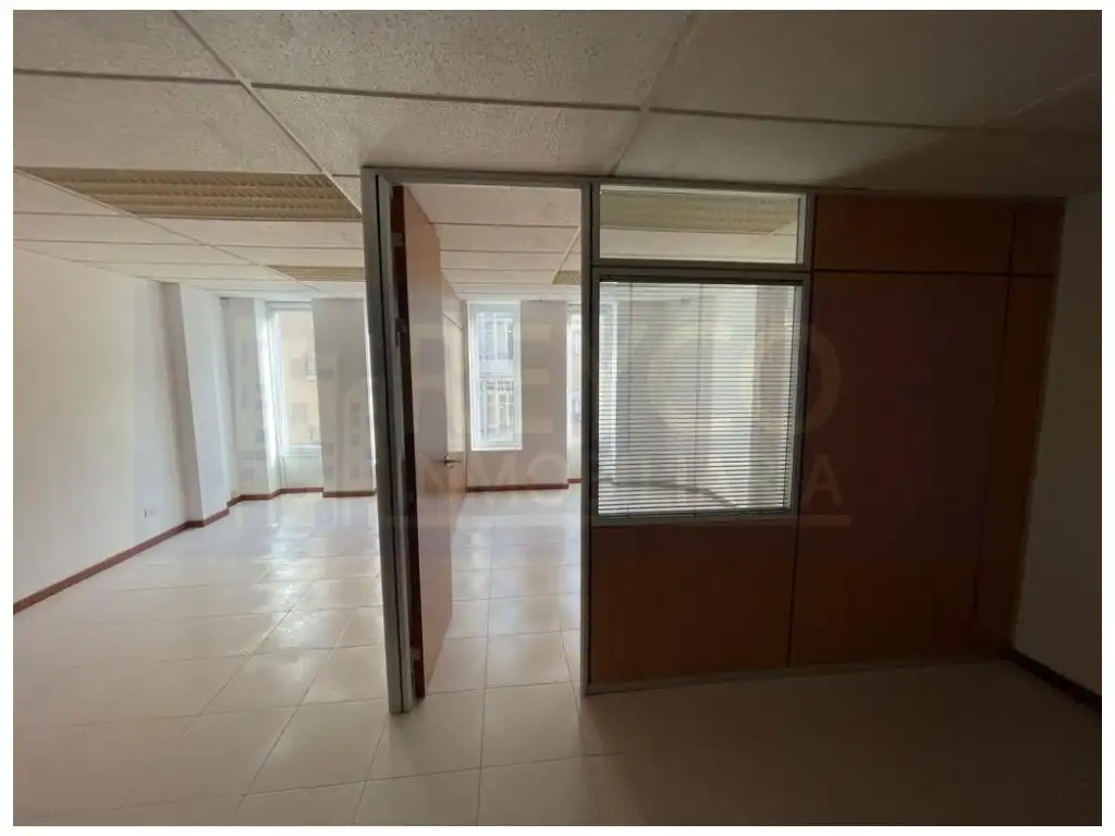 Office space with lift to rent in Centro, imagen 2