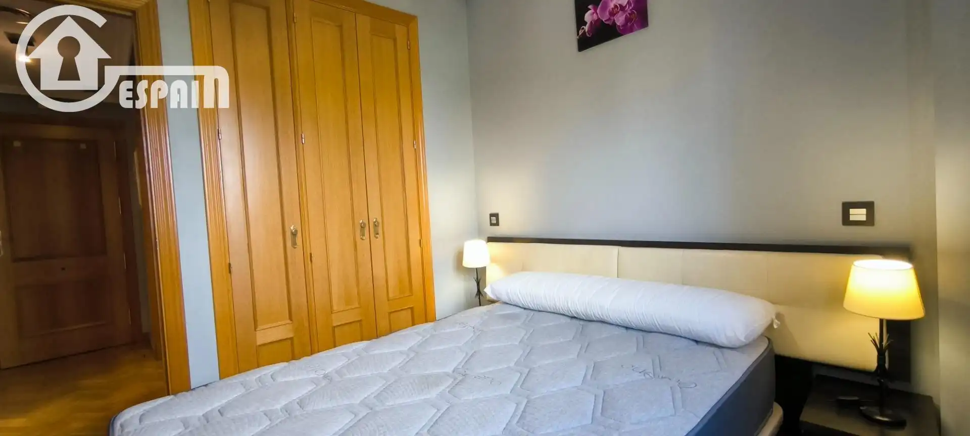 Bedroom of Flat for sale in Madrid  with Air Conditioner, Heating and Private garden
