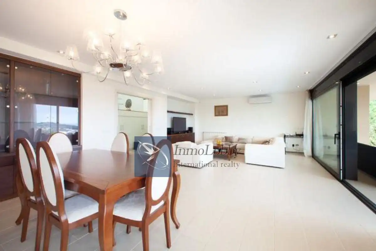 Esszimmer von Haus oder Chalet zum Verkauf in Sant Feliu de Guíxols mit Klimaanlage, Heizung und Terrasse