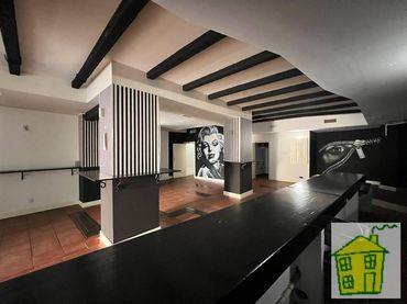 Local comercial en venda a Andújar
