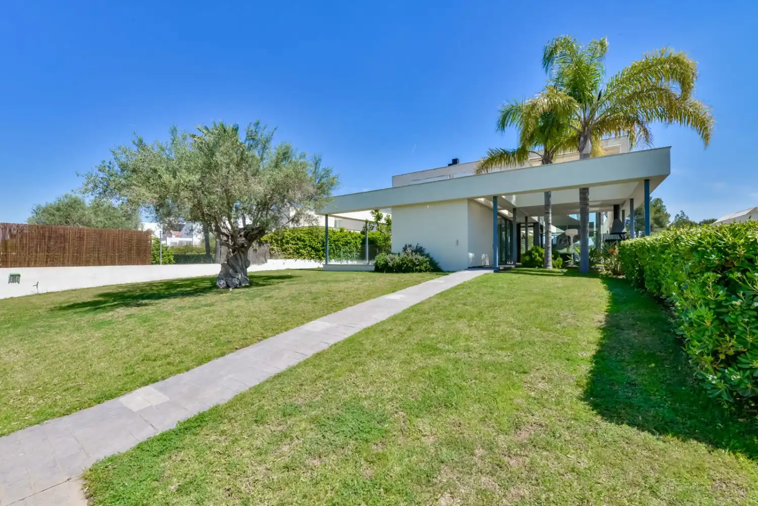 Chalet con piscina en venta en Torre en Conill - Cumbres de San Antonio, imagen 16