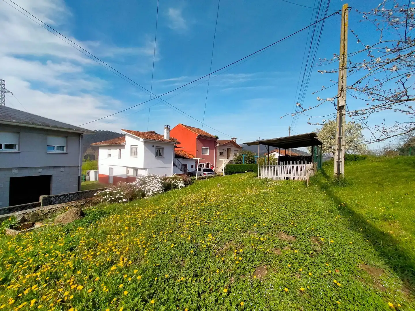 Finca rústica en venta en Soto del Barco con Jardín privado, Terraza y Trastero