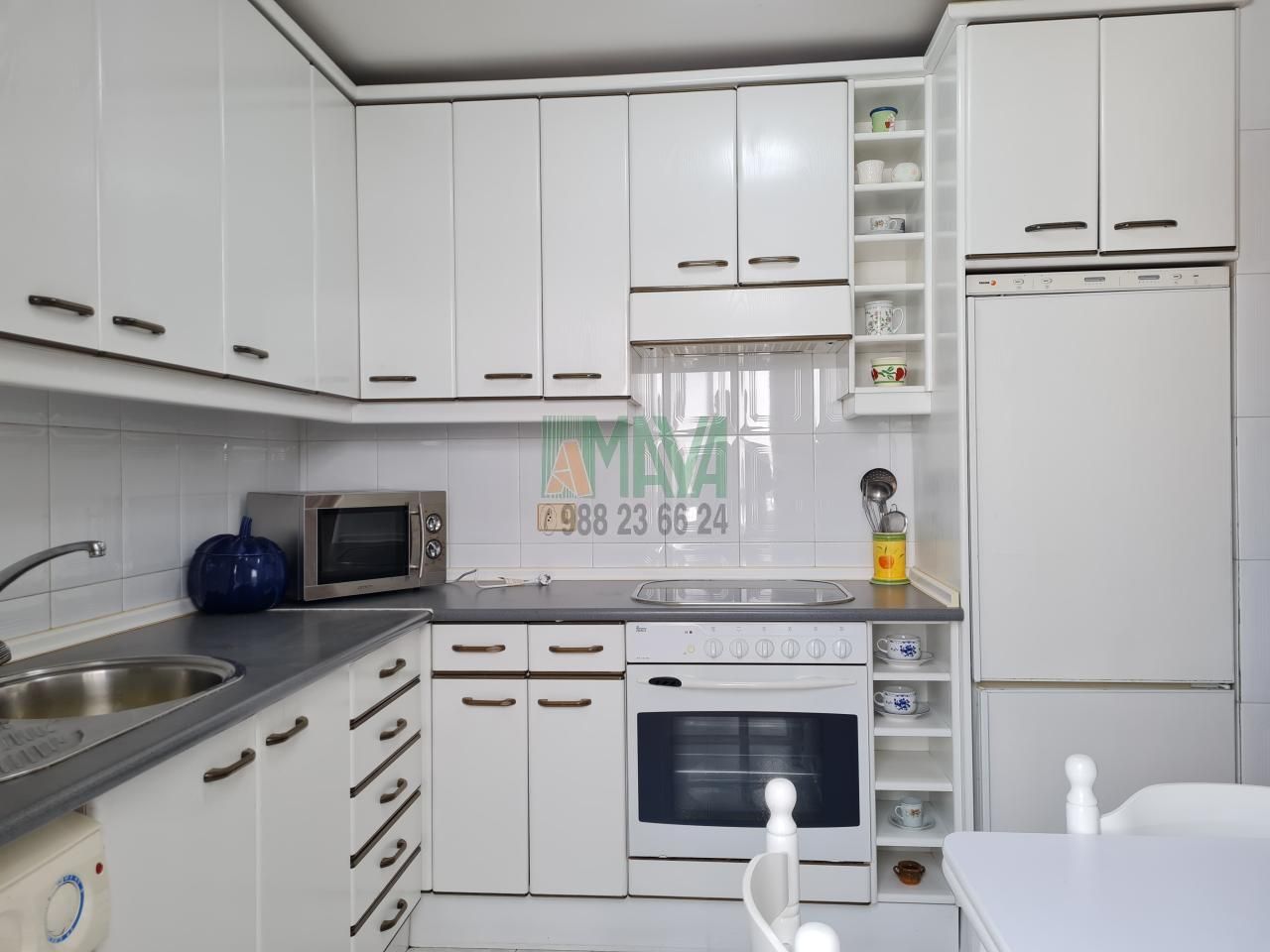 Kitchen of Apartment for rent in Ourense Capital   with Heating, Storage room and Furnished