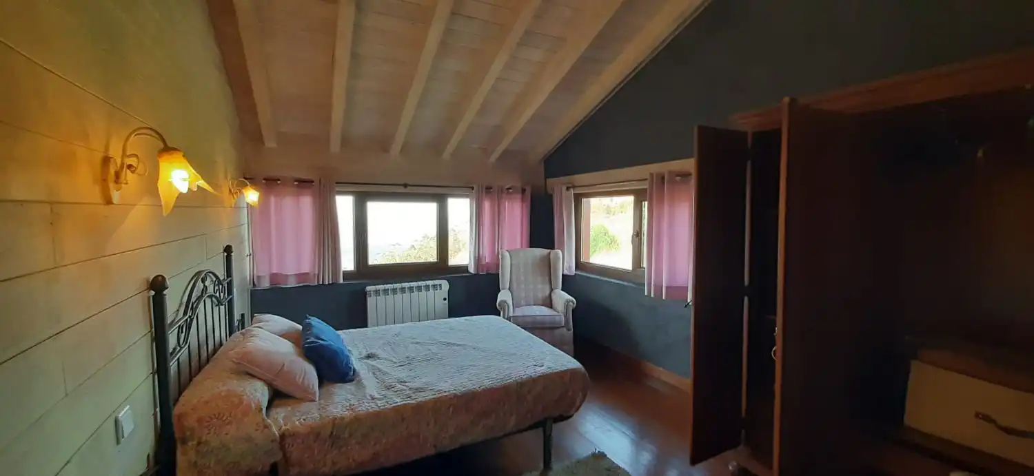Habitación de Casa o chalet en venta en Solórzano con Calefacción, Trastero y Amueblado