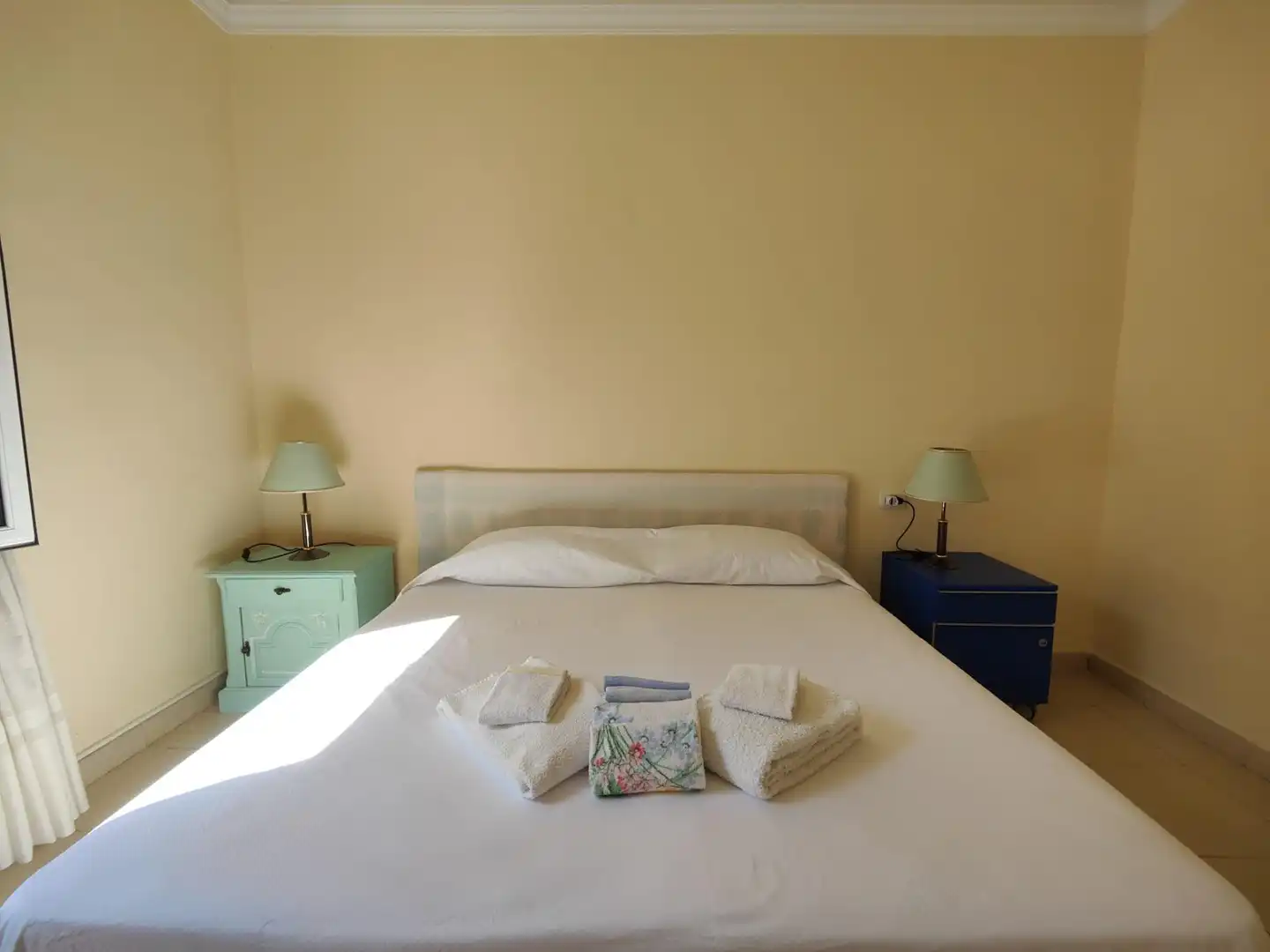 Schlafzimmer von Haus oder Chalet zum Verkauf in Adeje mit Privatgarten, Terrasse und Möbliert