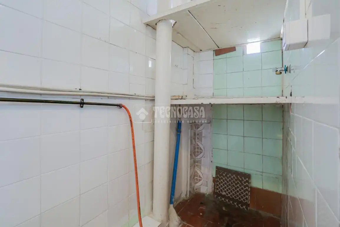 Baño de Piso en venta en Sant Vicenç Dels Horts con Aire acondicionado y Alarma