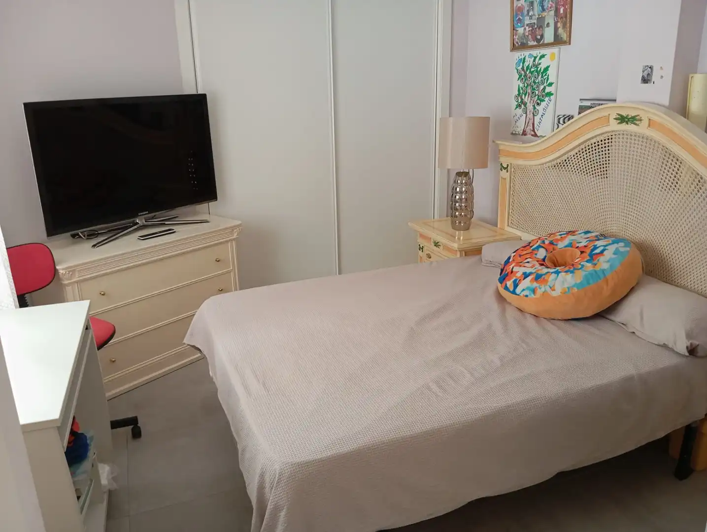 Dormitori de Pis en venda en Marbella amb Aire condicionat i Terrassa
