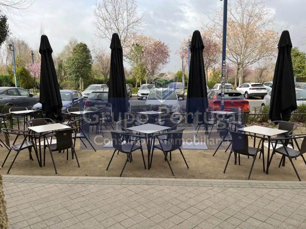 Terrasse von Geschaftsraum zur Miete in Leganés