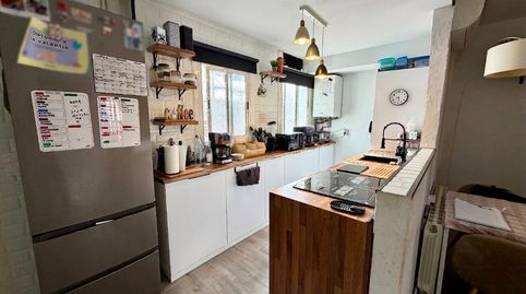 Foto 4 de Apartamento en venta en De la Florida, La Gavarra, Cornellà de Llobregat