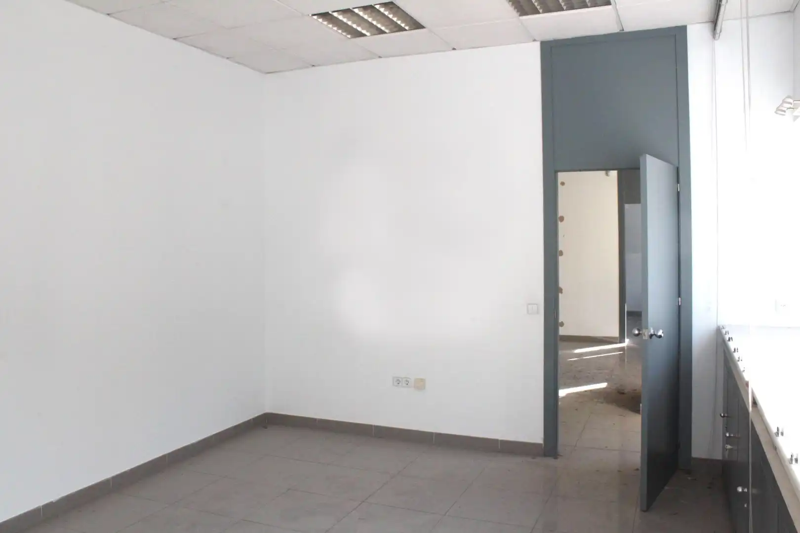 Local comercial de lloguer a Avenida Avenida de la Innovación, imagen 13