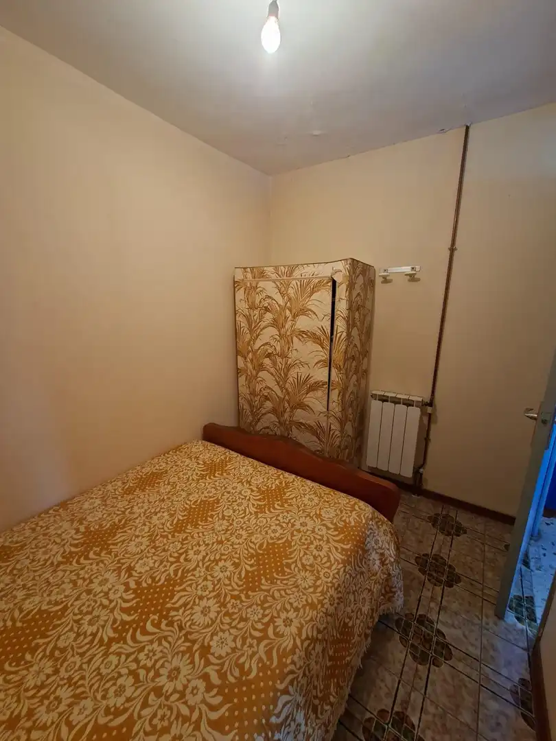 Habitación de Casa adosada en venta en Carucedo con Calefacción