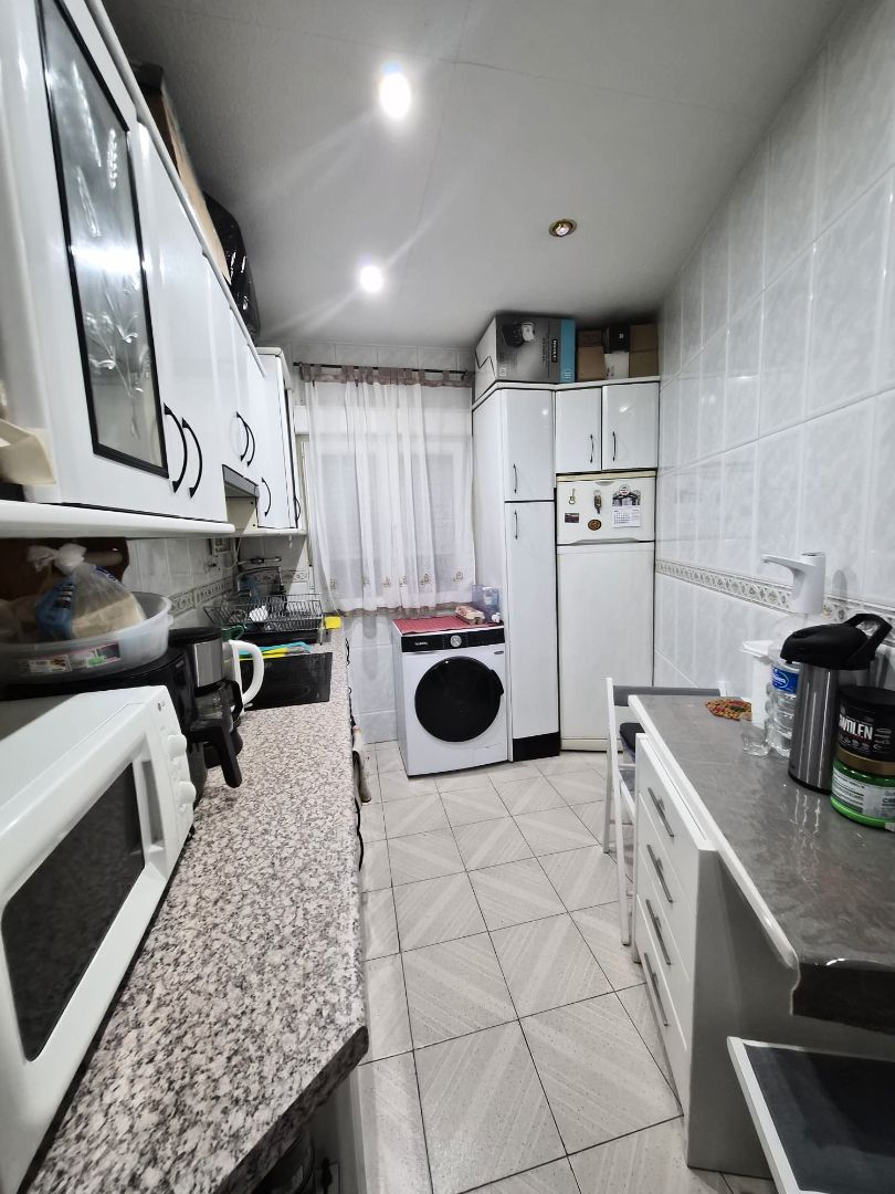 Piso en venta en Avenida de Nuestra Señora de Fátima, Vista Alegre, Carabanchel