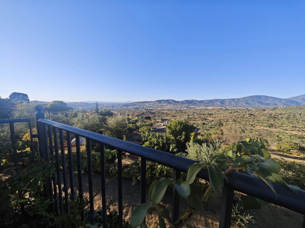 Exterior view of House or chalet for sale in Plasencia  with Air Conditioner and Terrace