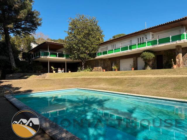 Casa-chalet en Venta en Bell - Aire