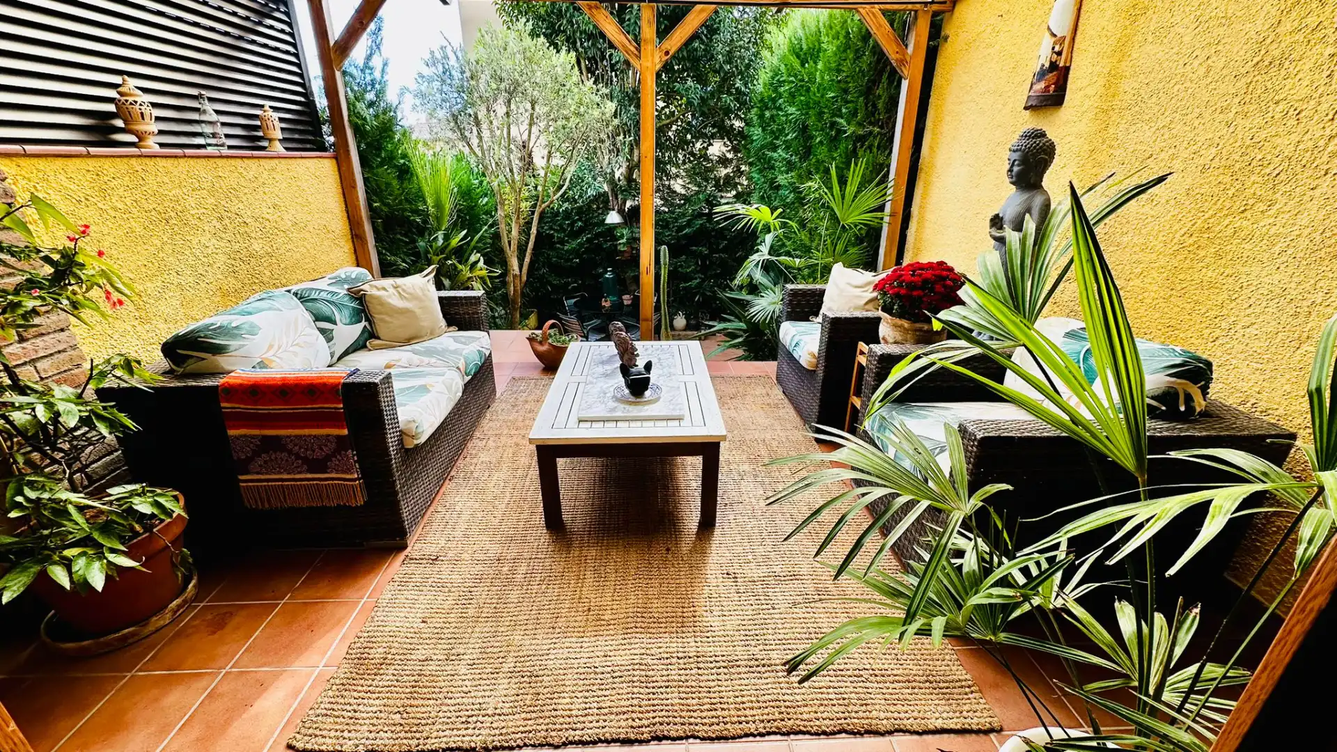 Terraza de Casa adosada en venta en L'Estartit con Aire acondicionado, Calefacción y Jardín privado