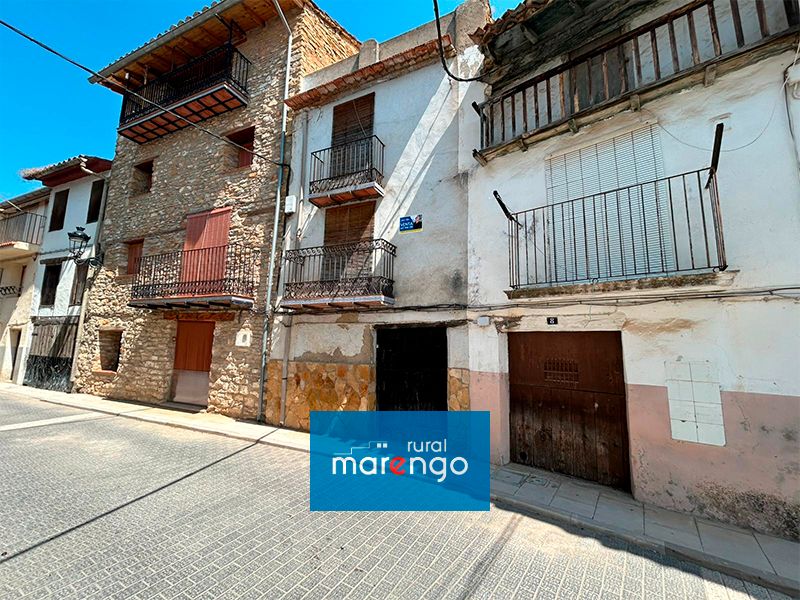 Vista exterior de Casa o chalet en venta en Cinctorres con Terraza, Trastero y Amueblado