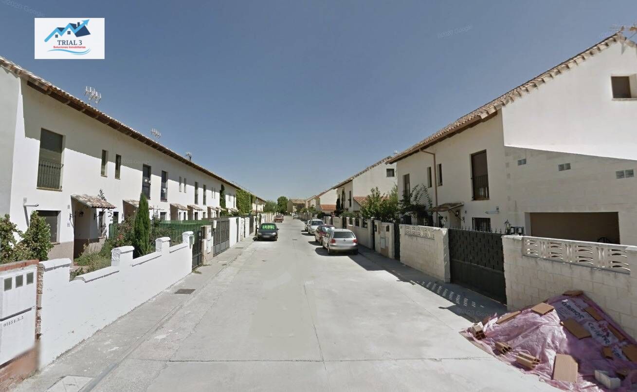 Vista exterior de Casa o chalet en venta en Espinosa de Henares con Jardín privado