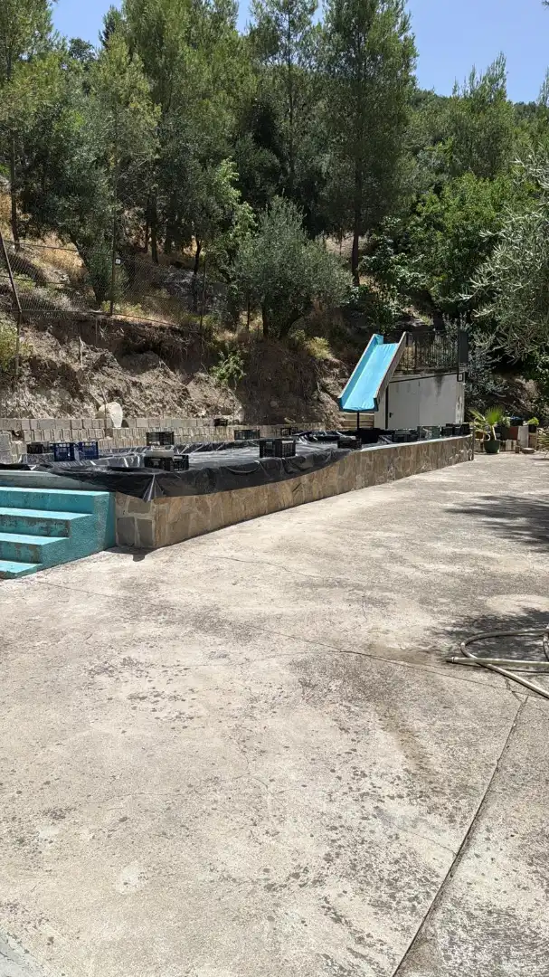 Schwimmbecken von Country house zum Verkauf in Jaén mit Privatgarten, Terrasse und Schwimmbad