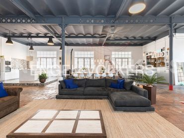 Piso en venta en Plaça Catalunya