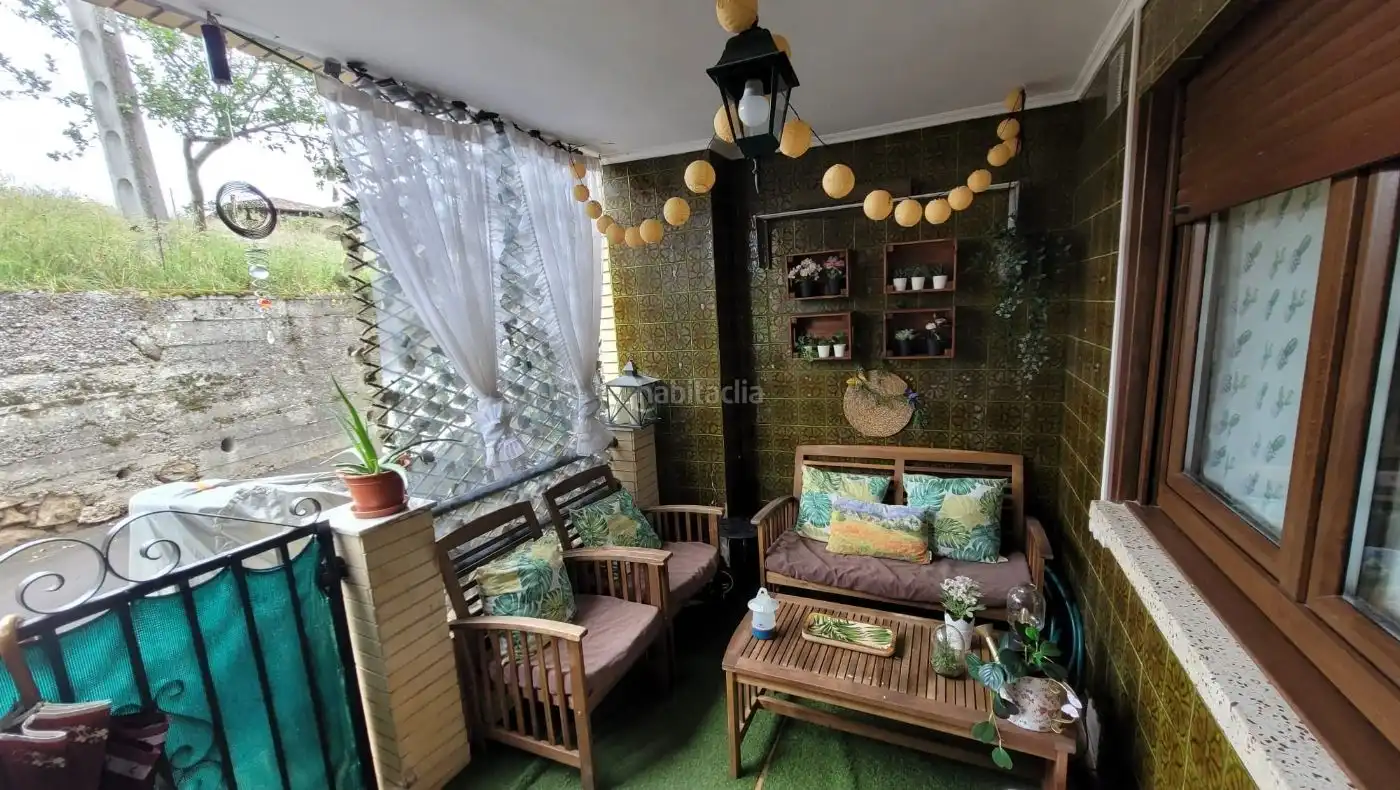 Casa a schiera in vendita a Lugar Romillo 21