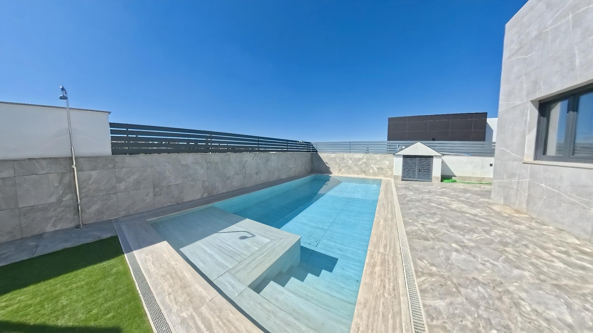 Piscina de Casa o chalet de alquiler en La Zubia con Aire acondicionado, Piscina y Amueblado