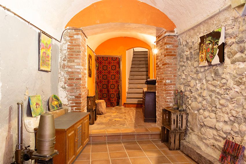 Single-family semi-detached for sale in Besalú  with Terrace and Balcony