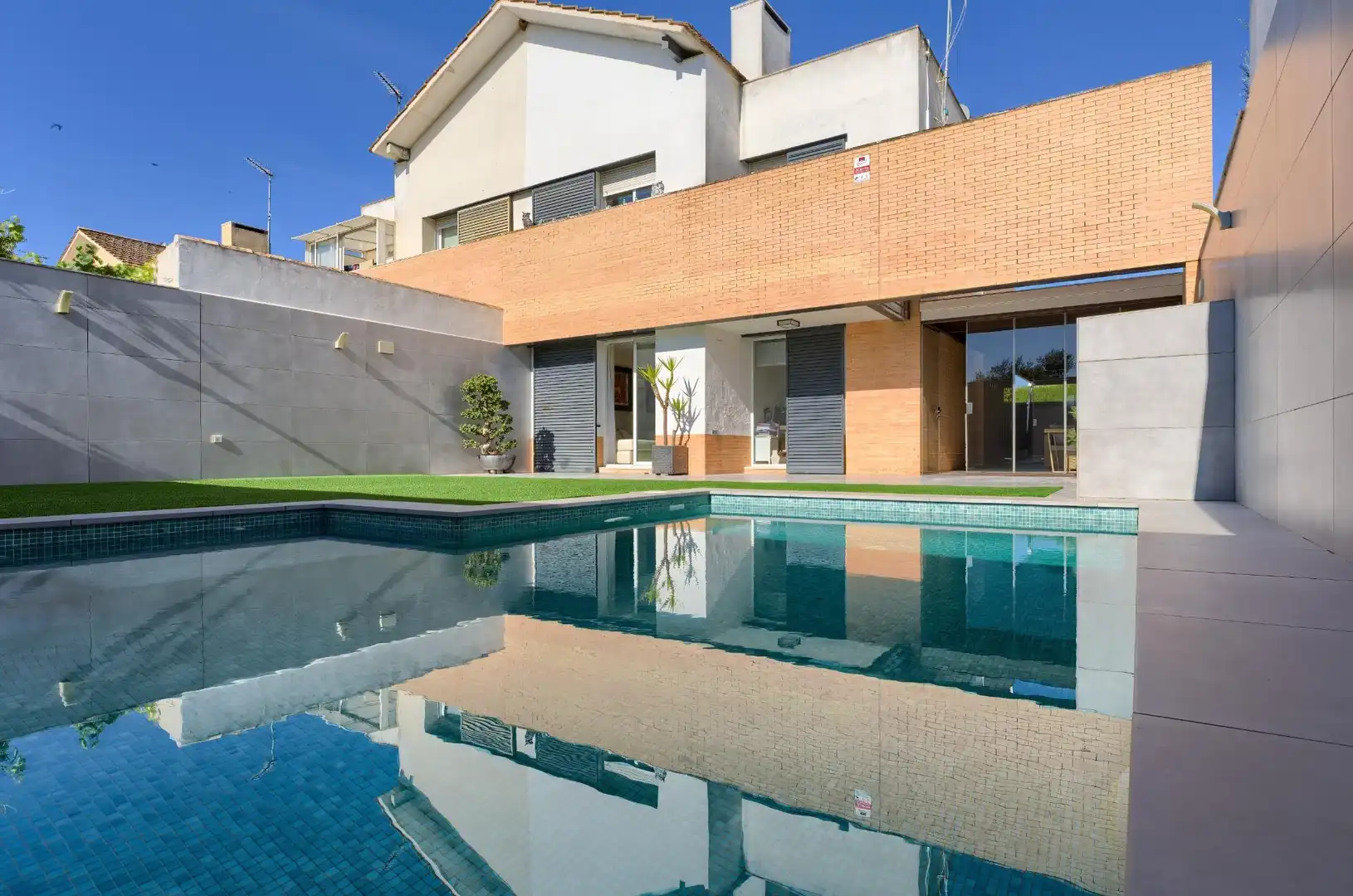 Casa aparellada amb terrassa en venda a Calle Verdejo, imagen 45