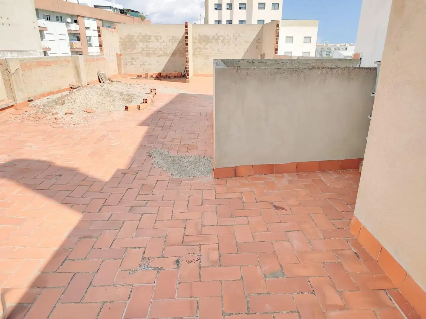 Terrasse von Gebäude zum Verkauf in Almazora / Almassora