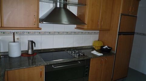 Foto 2 de Casa adosada en venta en Calle Tras Airas, Carracedelo, León