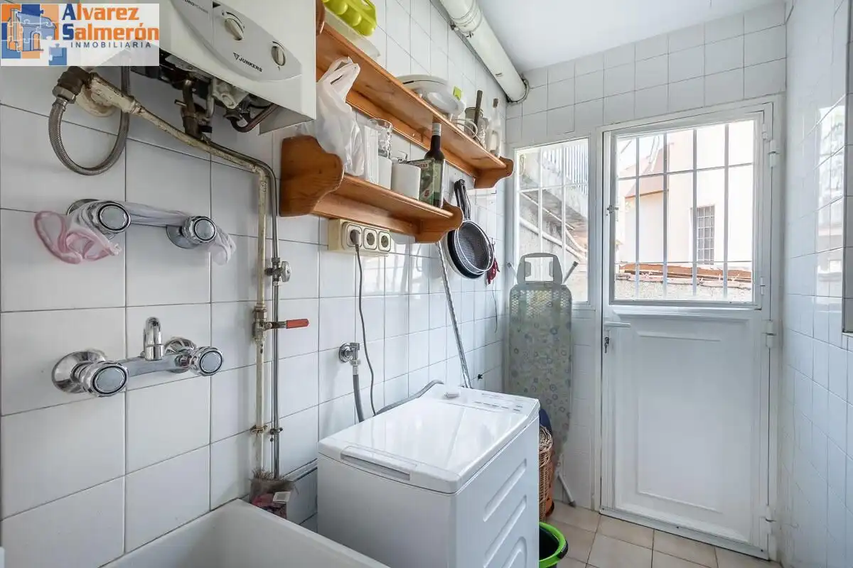 Villa mit Pool zum Verkauf in Calle Brasil, imagen 13