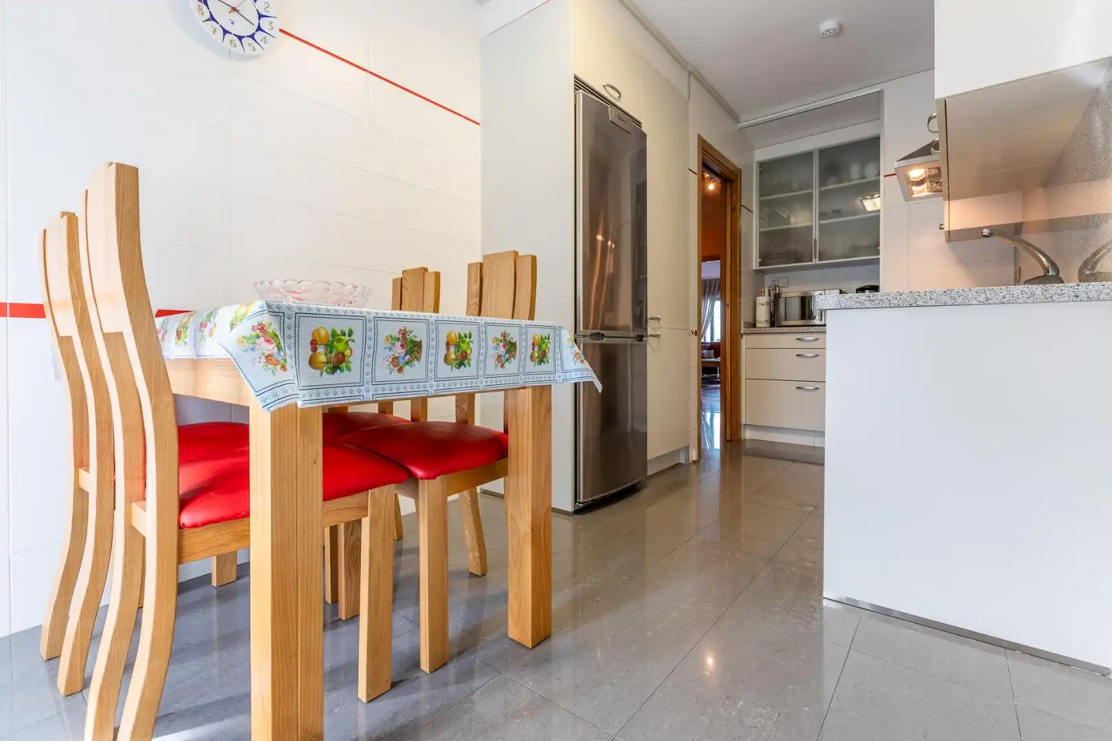 Küche von Wohnung zum Verkauf in Sada (A Coruña) mit Privatgarten, Terrasse und Abstellraum