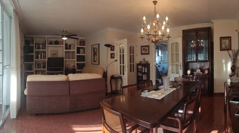 Foto 2 de Piso en venta en Plaza Salesiano Don Ubaldo, Triana Este, Sevilla Capital