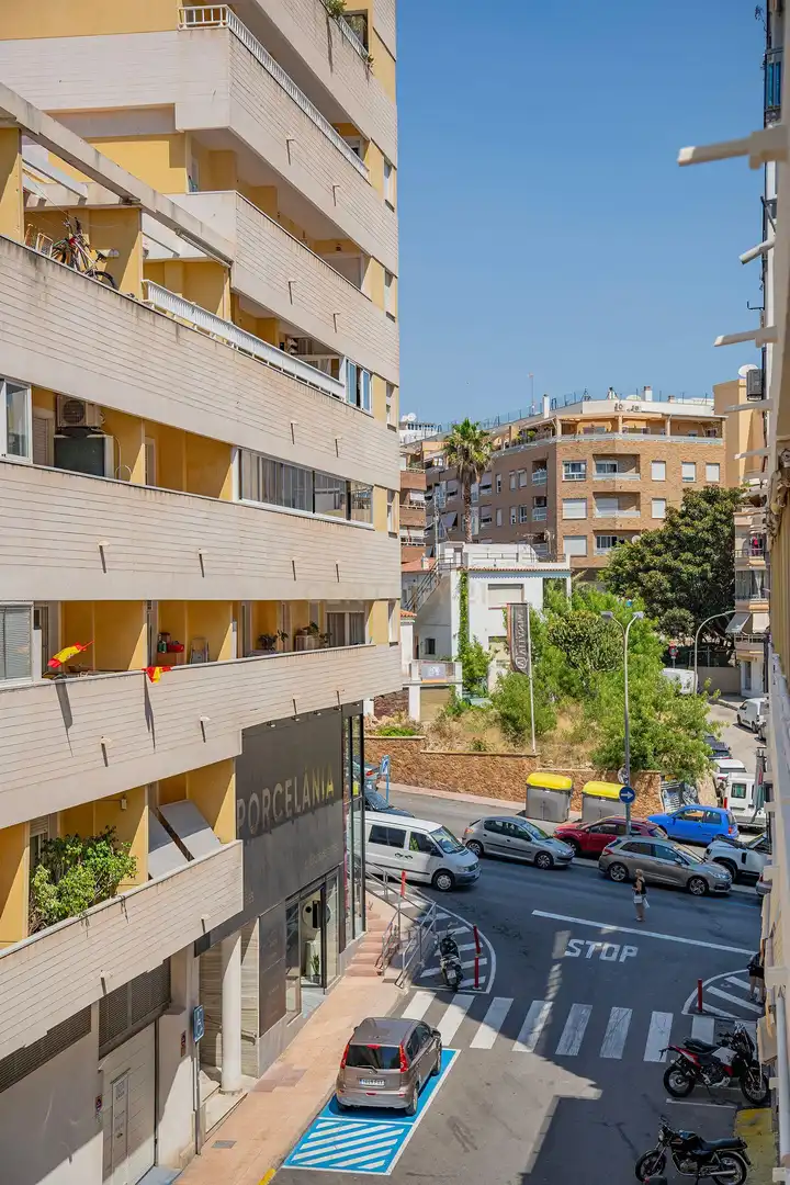 Apartamento con terraza en venta en CL MAESTRO SERRANO 3CALP (ALICANTE) 3