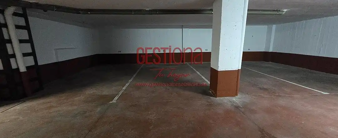 Parking de Apartamento en venta en Noja con Terraza y Balcón