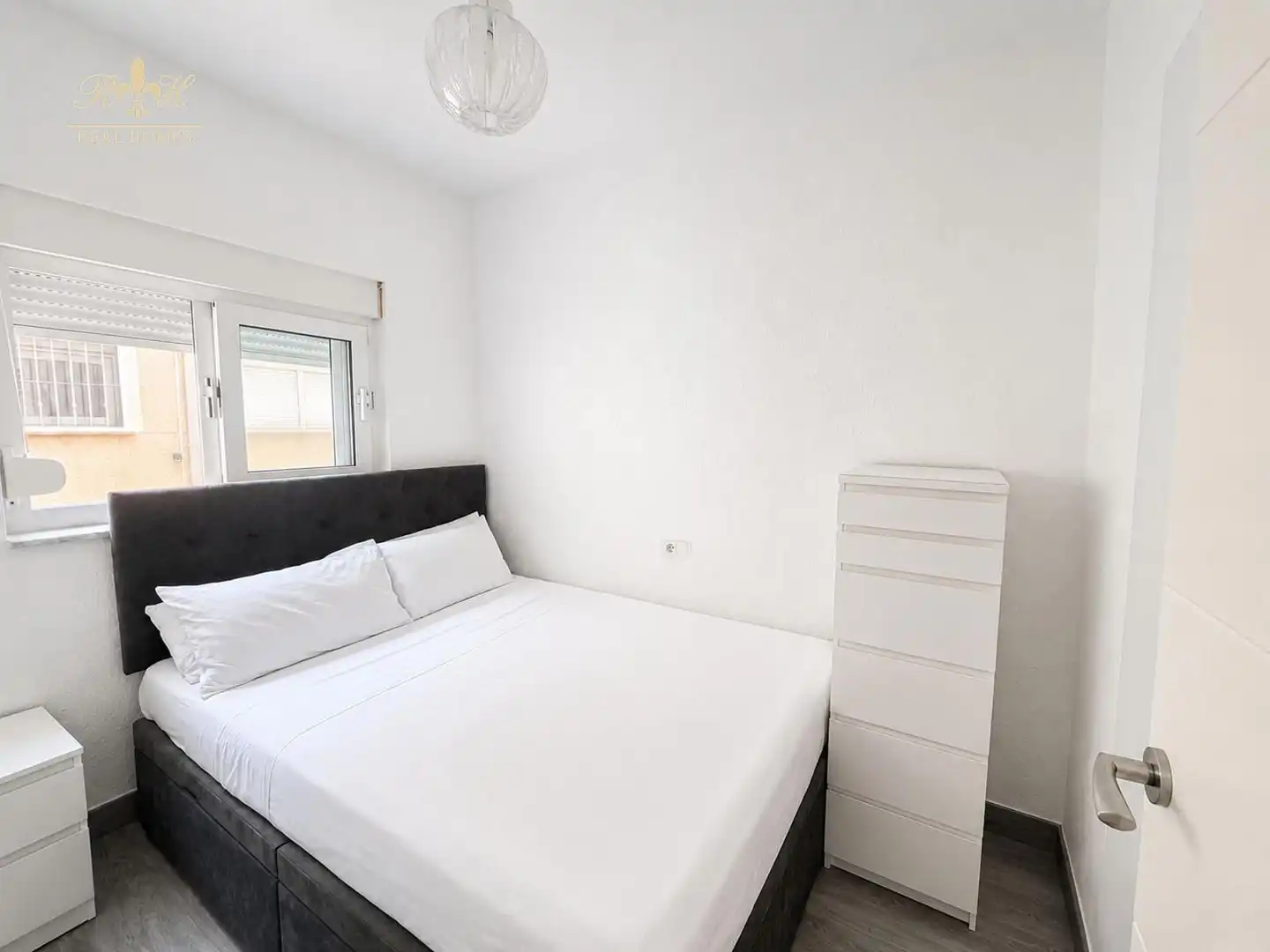Habitación de Dúplex de alquiler en L'Alfàs del Pi con Aire acondicionado, Calefacción y Terraza