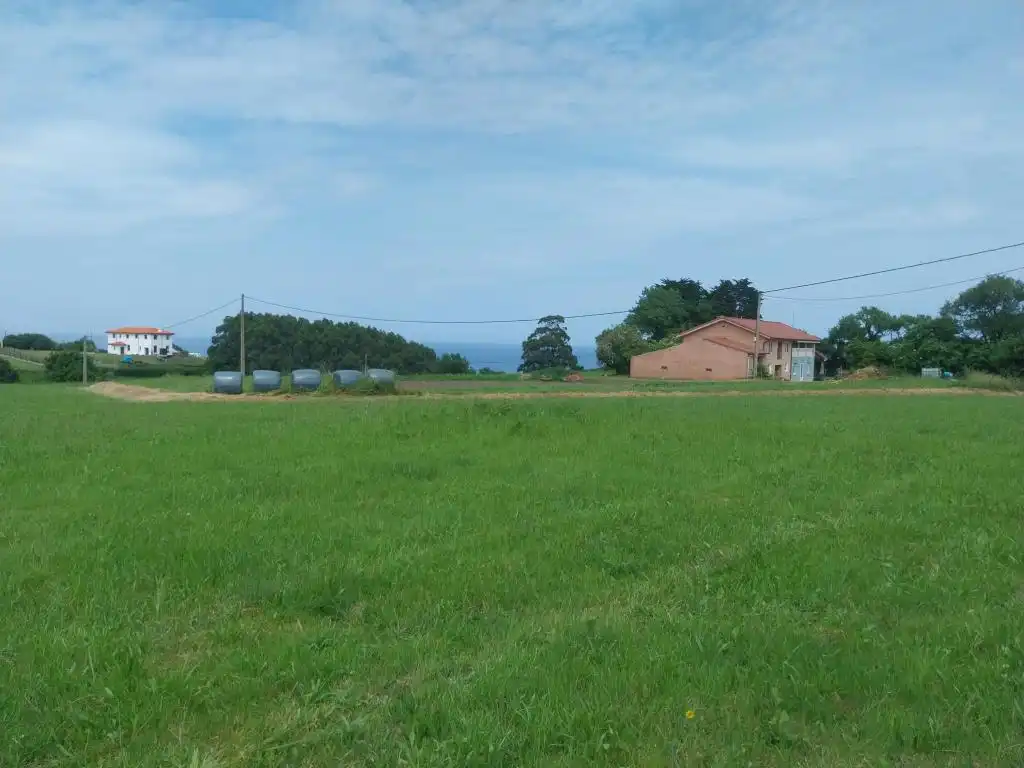 Wohnbaugrundstück zum Verkauf in Lugar el Pueblo