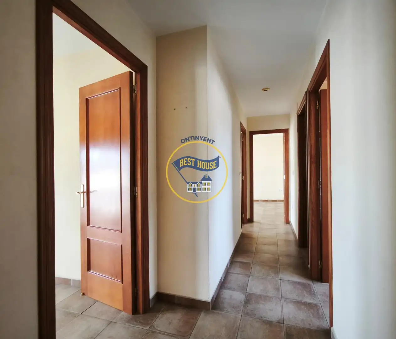 Piso en venta en L'Énova con Trastero