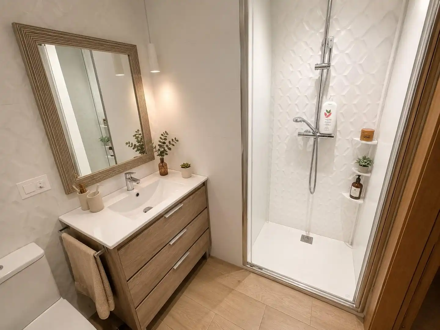 Bathroom of Flat for sale in Benidorm  with Air Conditioner and Terrace