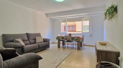 Foto 2 de Piso en venta en Carrer Cánovas del Castillo, 9-5, Petrer, Alicante