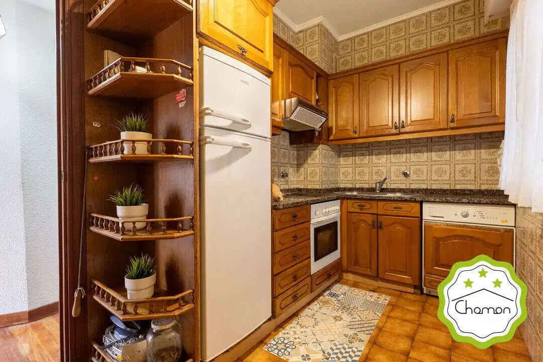 Cocina de Piso en venta en Bilbao  con Calefacción y Balcón