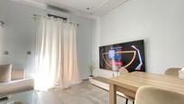 Living room of Flat for sale in  Barcelona Capital  with Terrace and Balcony