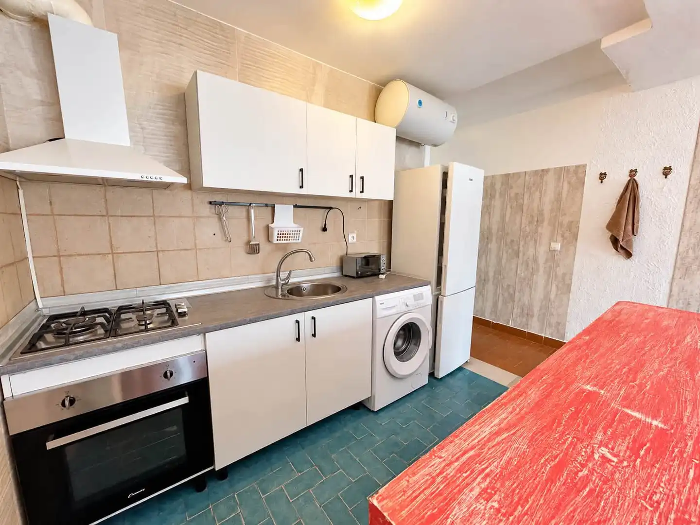 Kitchen of Apartments for sale in Retamar