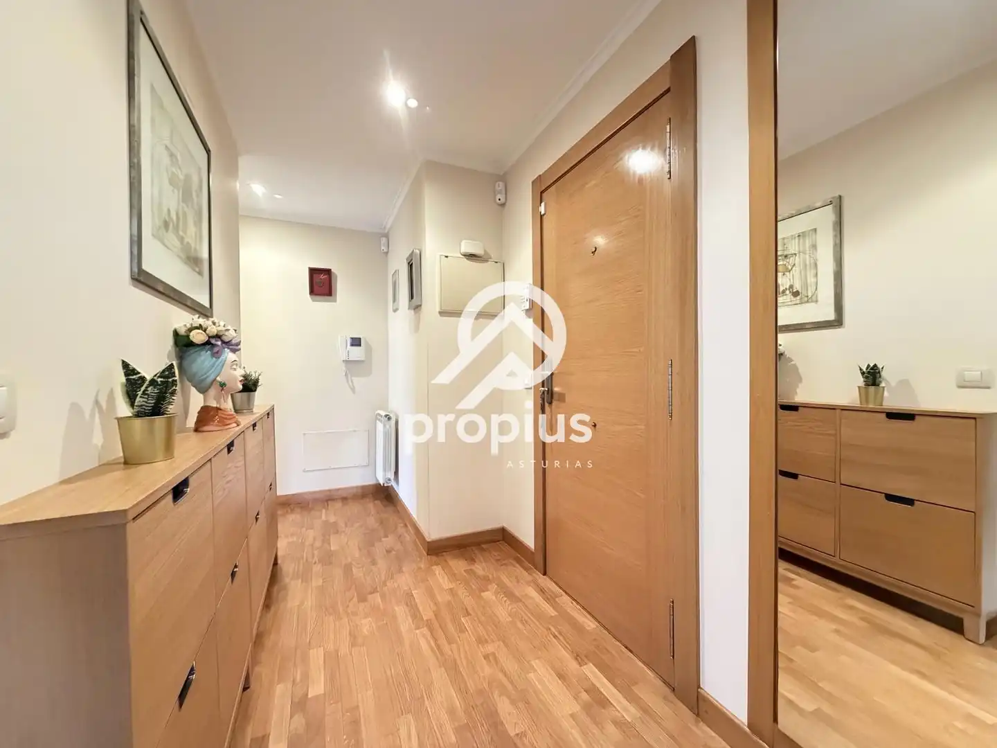 Flat for sale in Llanes  with Heating and Furnished