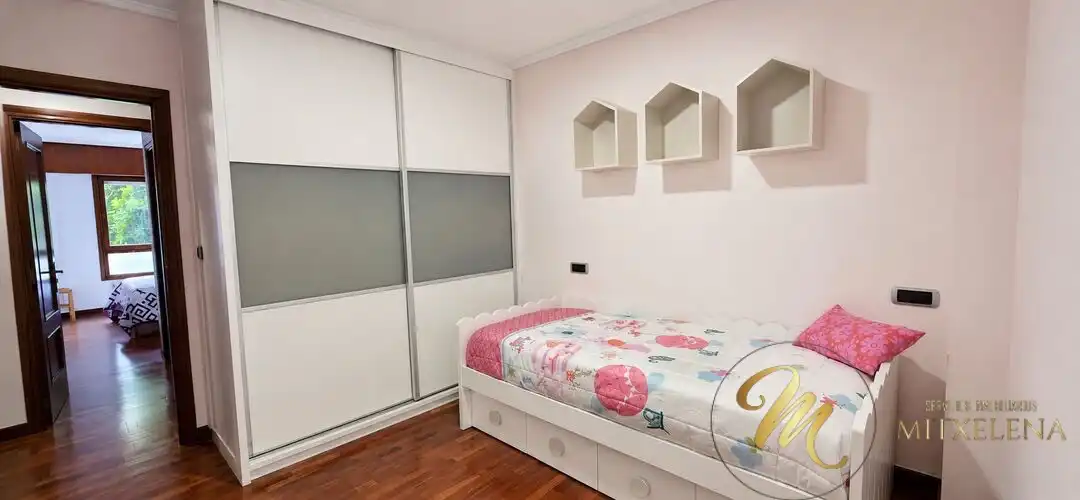 Schlafzimmer von Wohnung zum Verkauf in Leioa mit Heizung, Privatgarten und Terrasse