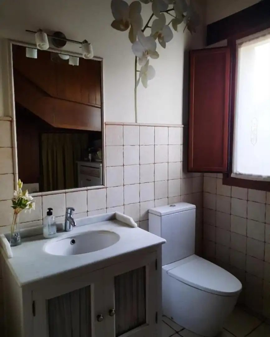 Badezimmer von Haus oder Chalet zum Verkauf in Medina de Pomar mit Heizung und Privatgarten
