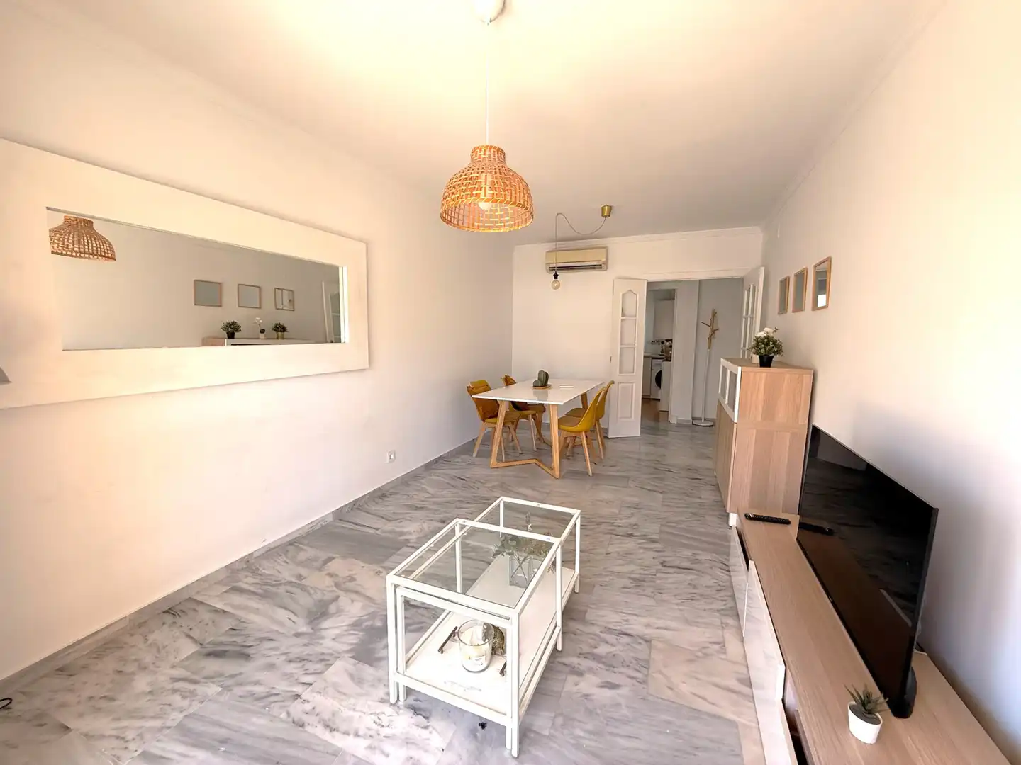 Comedor de Apartamento en venta en Estepona con Aire acondicionado, Terraza y Trastero